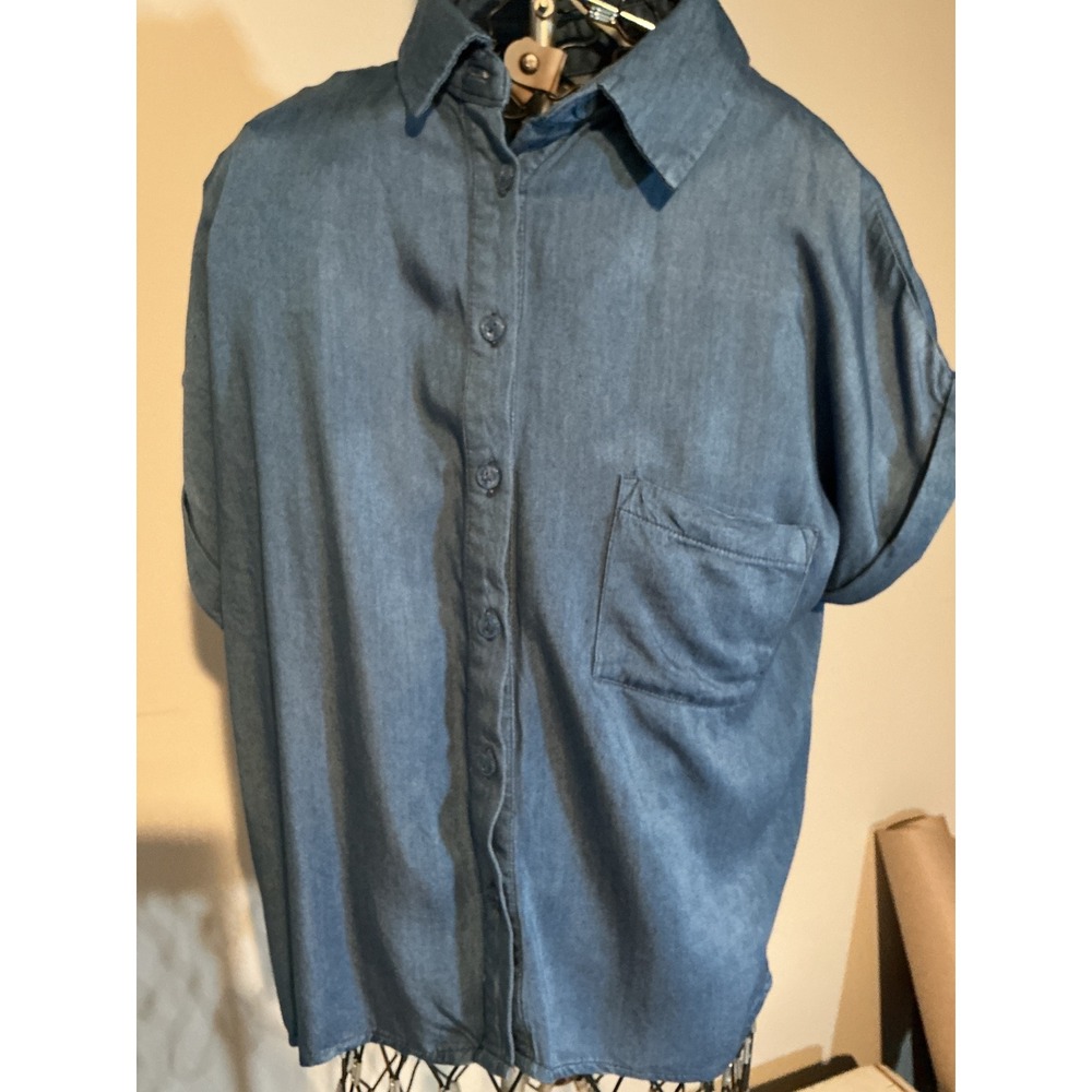 Blue Rain Womens XS Short‎ Sleeve Button Down Chambray Rayon Shirt Blue